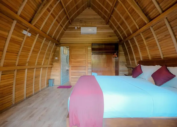 Visual Hotel